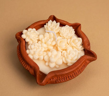 Mitti Bloom - Handcrafted Sculpted Botanical Soy Wax Candle