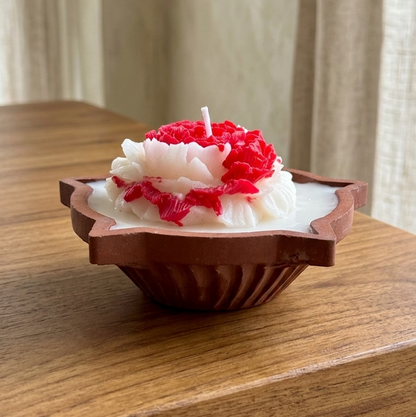 Gulmohar - Handcrafted Floral Soy Wax Candle